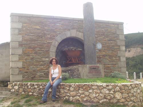 monumento carrilanos campobecerros